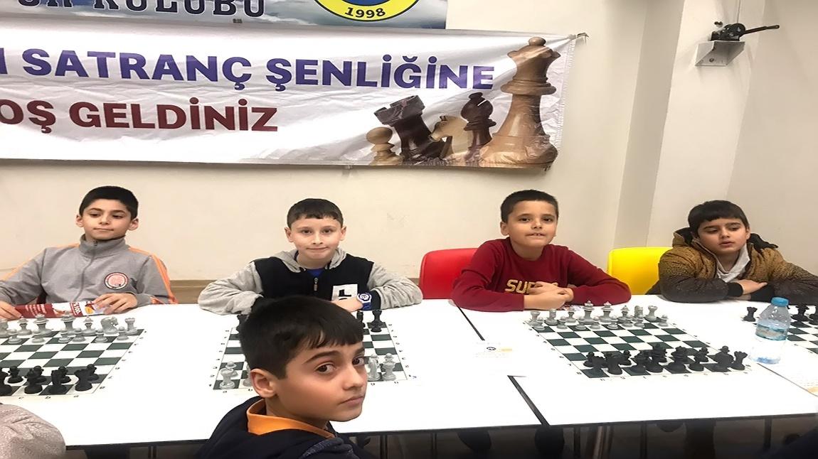 Satranç Takımımız Turnuvalarda Göğsümüzü Kabartıyor